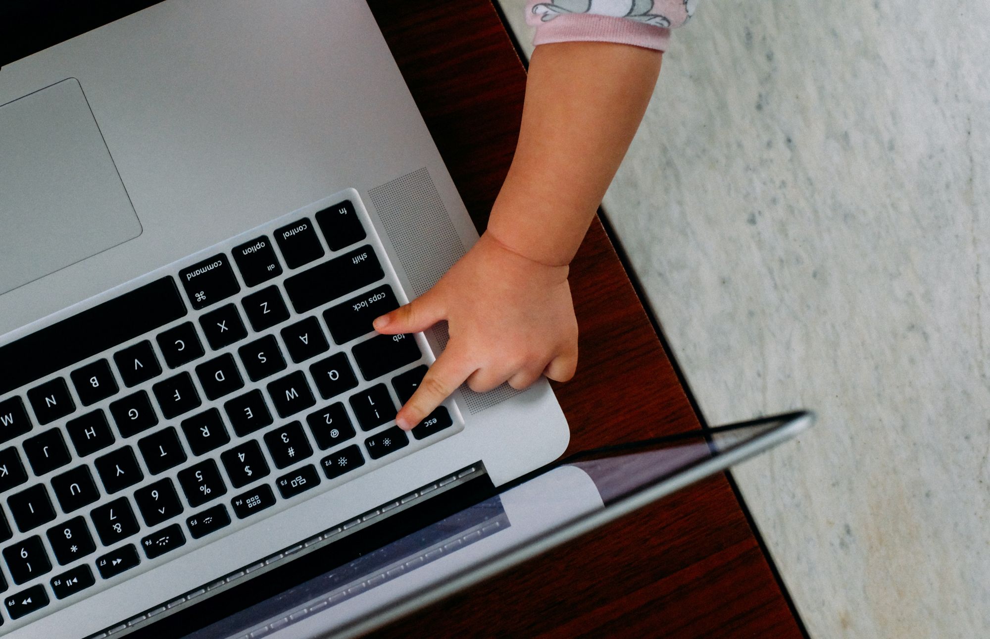 charlesdeluvio-jXXK2AWRYPE-unsplash charlesdeluvio-jXXK2AWRYPE-unsplash